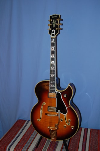 Aria Pro II PE 180 (L5/400 Type)-1966-gibson-super-400ces-special-sunbur-wfvy0no-jpg